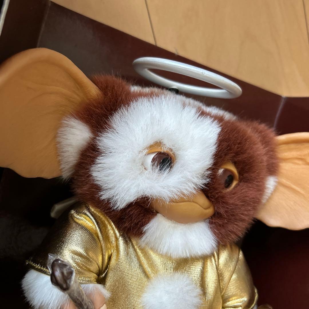 即購入ok!!】グレムリン ギズモ 2400体限定 ぬいぐるみ - メルカリ