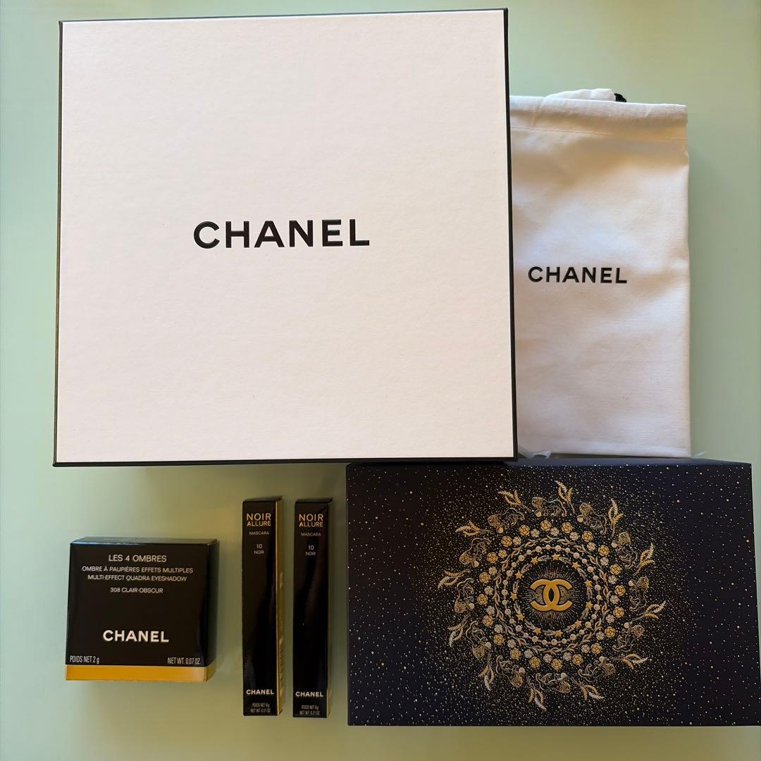 週末のみお値下げ致します❣️ CHANEL 2025年 ホリデーコスメ❤️ シャネル2025年クリスマスコフレ「カメリアチャーム」ポーチ付きメイク