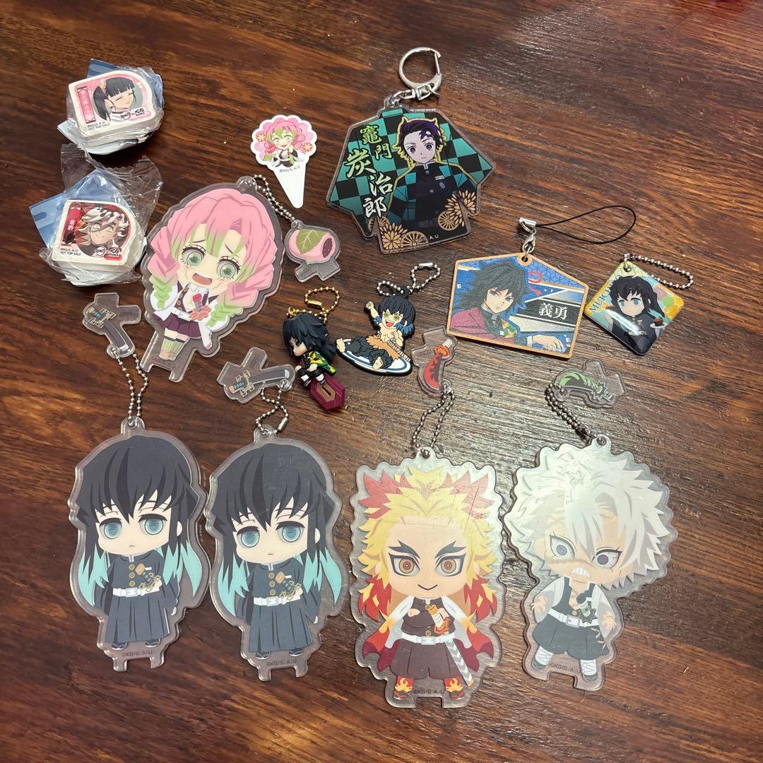鬼滅の刃 アクリルキーホルダーセット - メルカリ