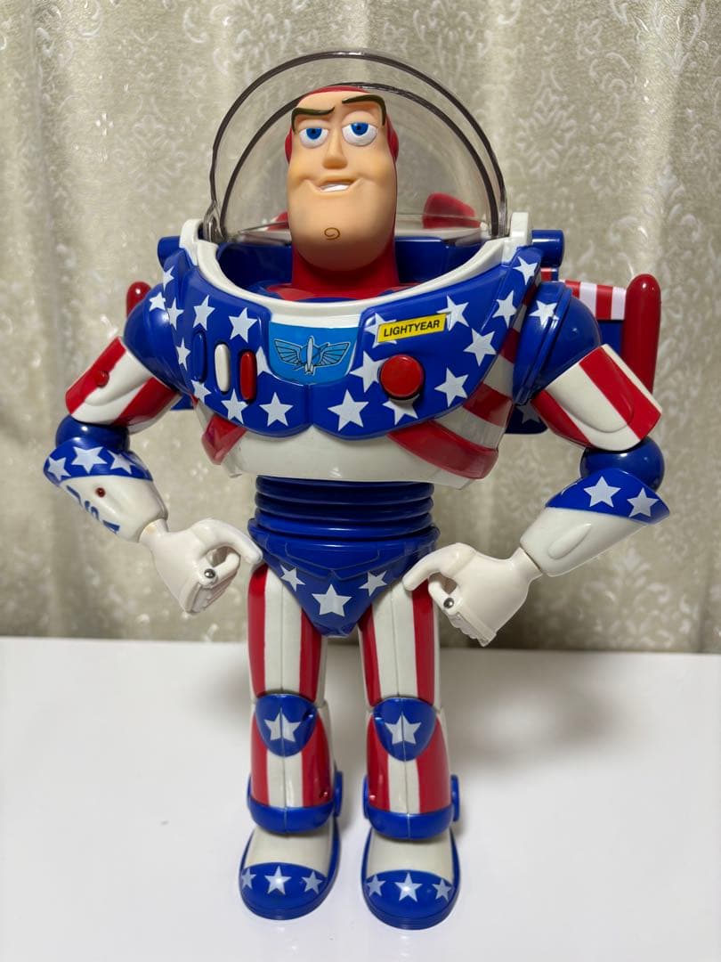 トイストーリー バズ・ライトイヤー 星条旗ver.