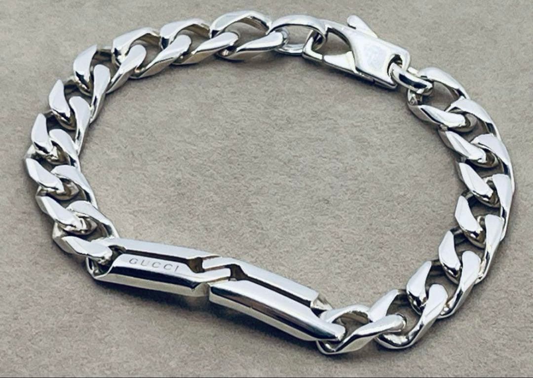 c539 GUCCI グッチ　インフィニティ　ノットチェーン　リンクブレスレット