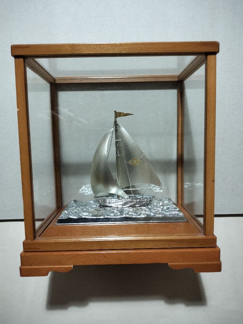 純銀 ヨット シルバー工芸 帆船 置物 純銀仕立 ケース付け - メルカリ