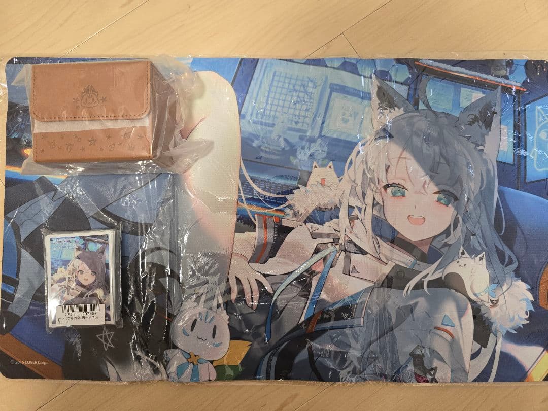 白上フブキ 4周年記念 ラバーマット プレイマット デッキケース