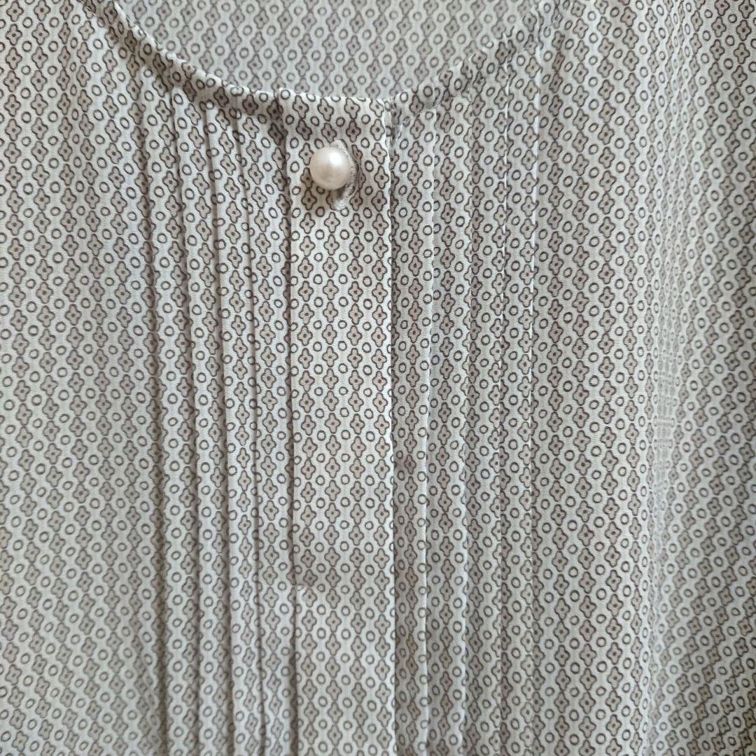 23区【洗える】ヴィンテージ プリント ピンタック ブラウス 32 - メルカリ