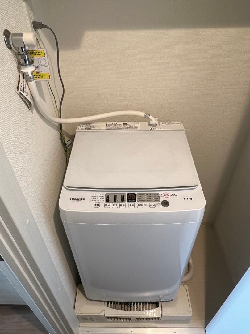 Hisense 縦型洗濯機2024年製5.5kg HW-G55BK1 1/28迄