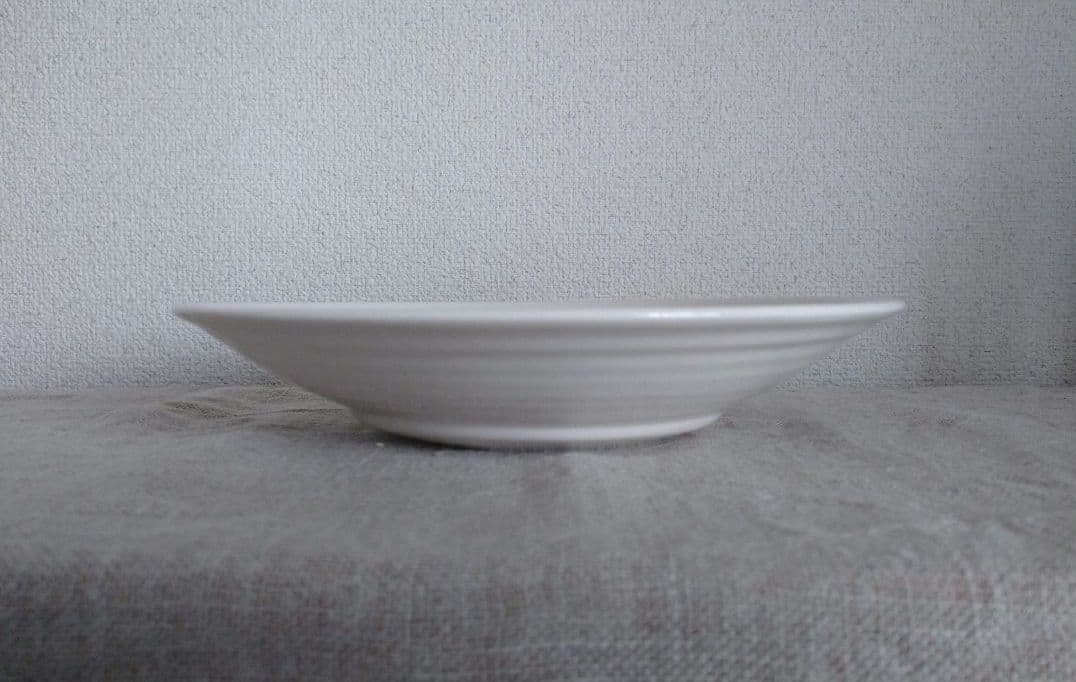 ◇白い器/作家もの◇ 岡田直人さん 00年代 23.5cm　浅鉢 + 豆皿おまけ