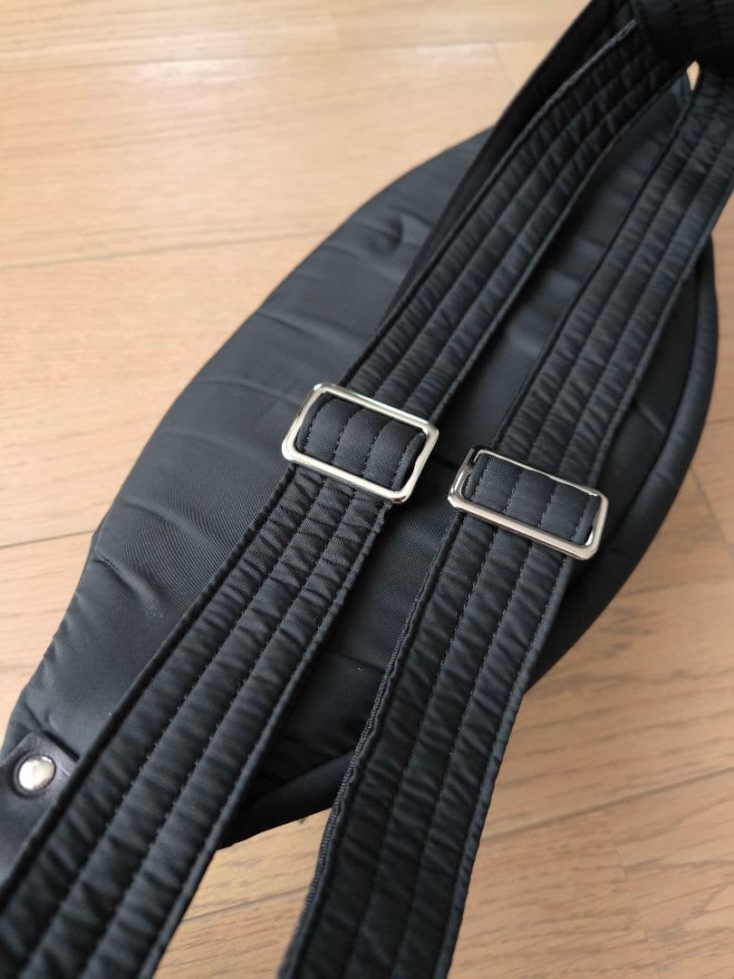 ✼週末お値下げ中✼ N/ORN Máni ボディバッグ ブラック ヒップシート