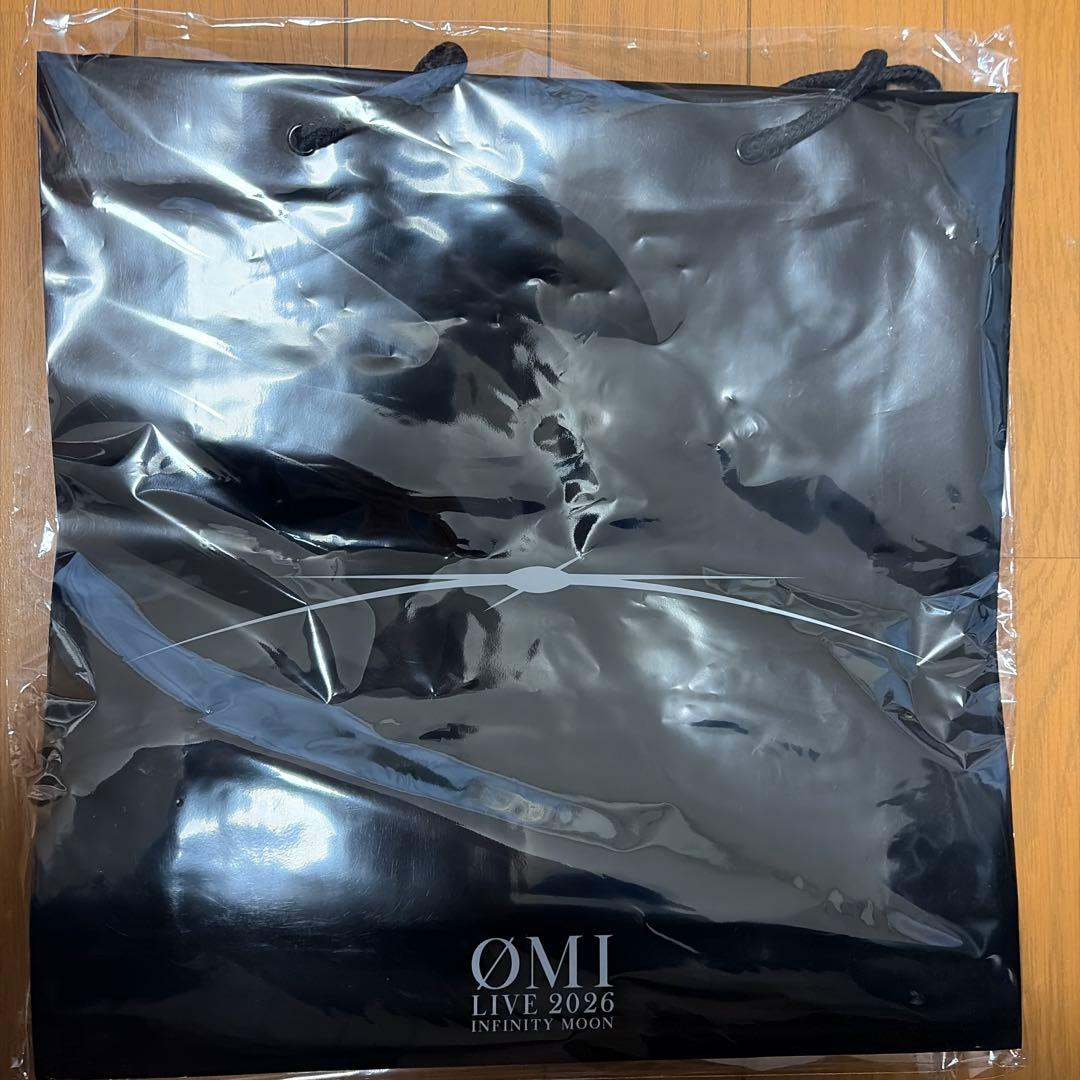 登坂広臣 INFINITY MOON バニティー バッグ - メルカリ