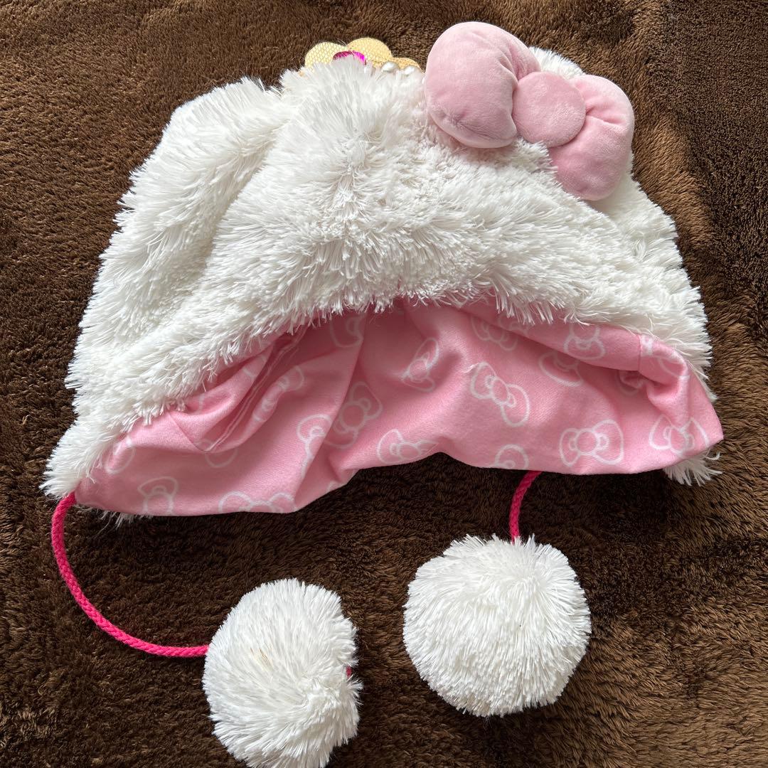 USJ ハローキティ 被り物 ポンポン カチューシャ ユニバ - メルカリ