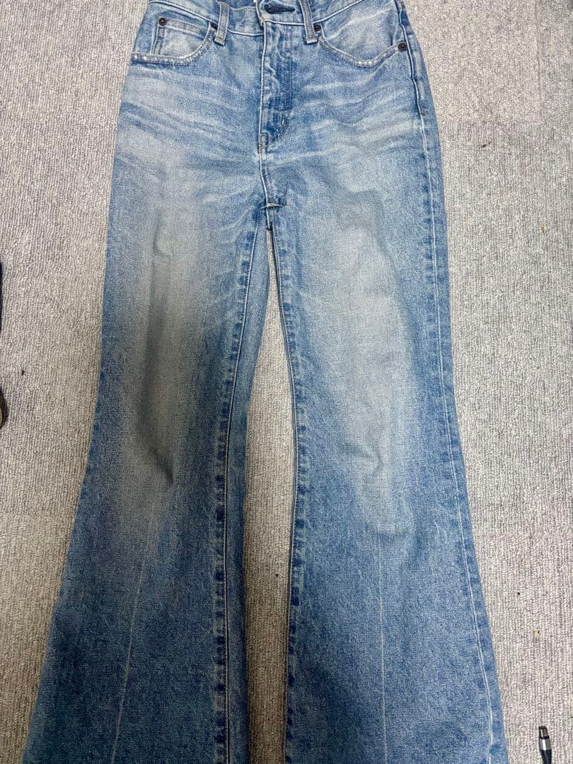 MOUSSY MVS FLAREデニム 25インチ - メルカリ