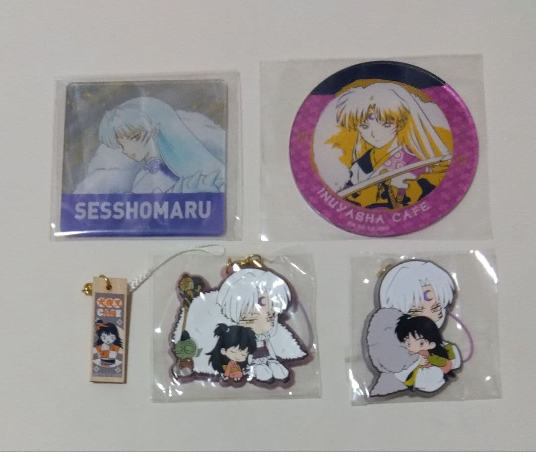 犬夜叉　殺生丸　りん　ラバスト　アクリルコースター　コースター　缶バッジ