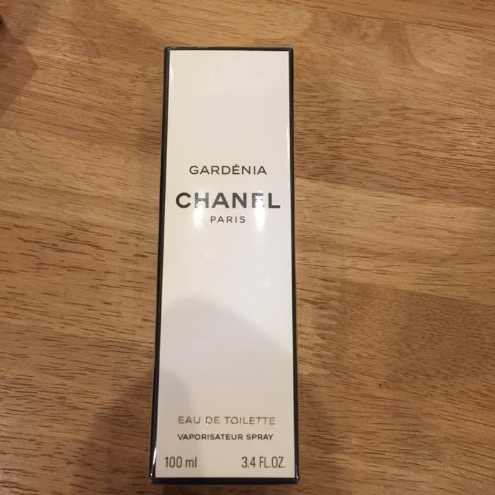 CHANELガーデニア100ミリ