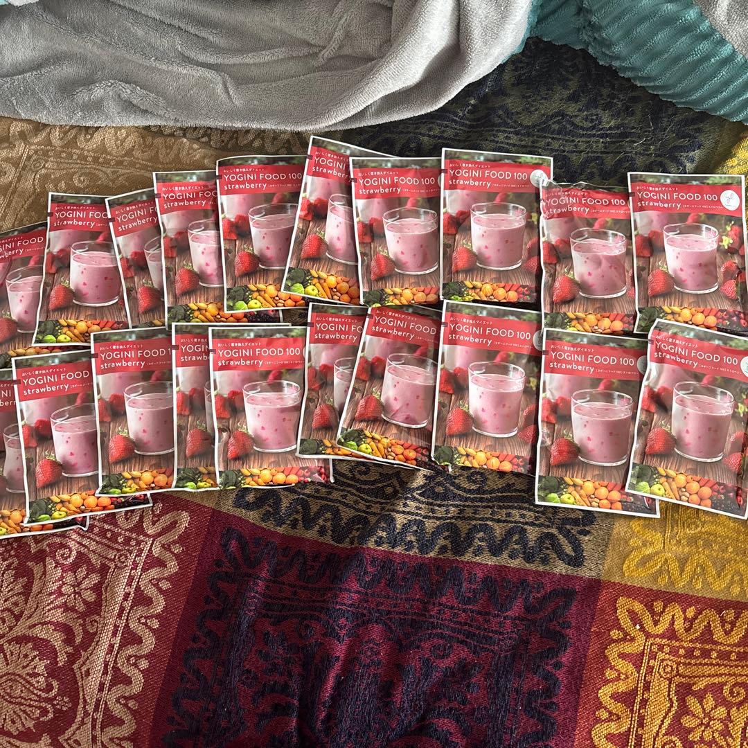 lava ヨギニーフード100