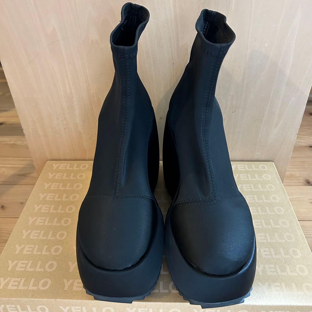 YELLO TOKYO BLACK PLATFORM SHORT BOOTS