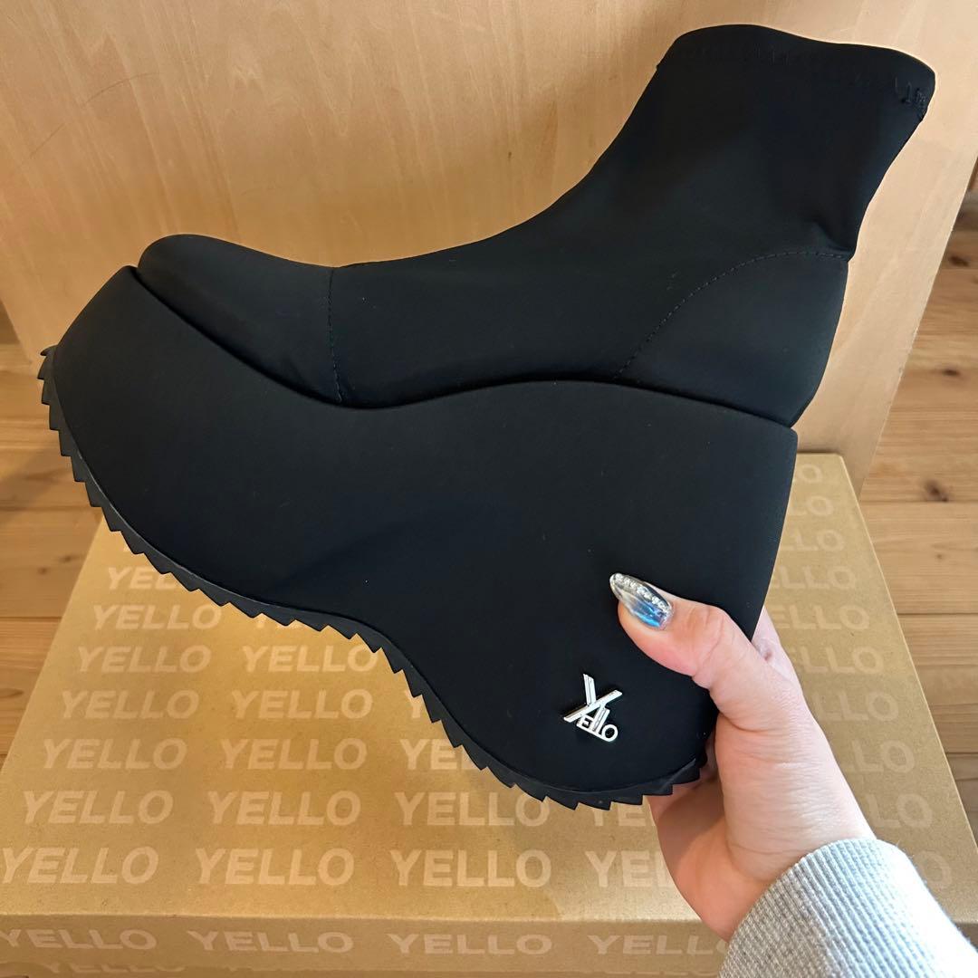 YELLO TOKYO BLACK PLATFORM SHORT BOOTS