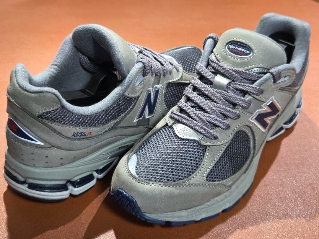 美品　new balance ML2002RA 26.5cm