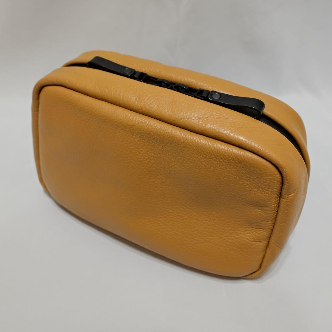 カワニシカバン　ボディバッグ　lauff​［ラフ］​　キャメル