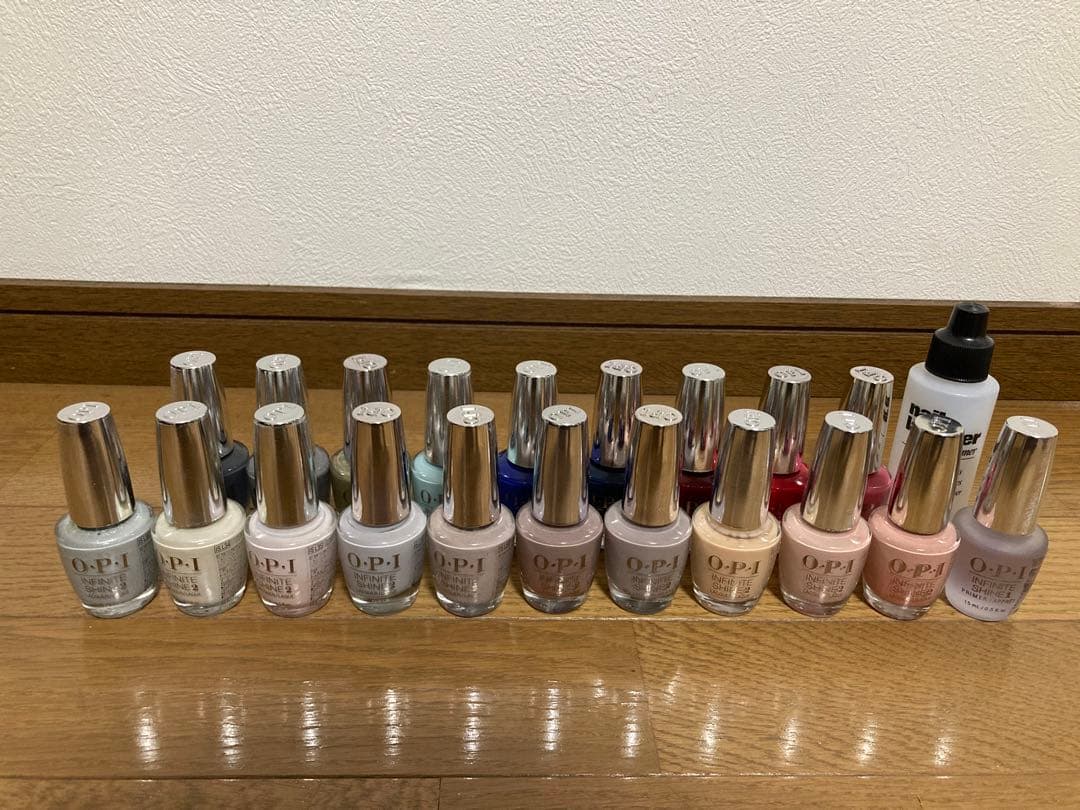 km】OPIインフィニットシャインネイルラッカー人気色19色＋ベースコート