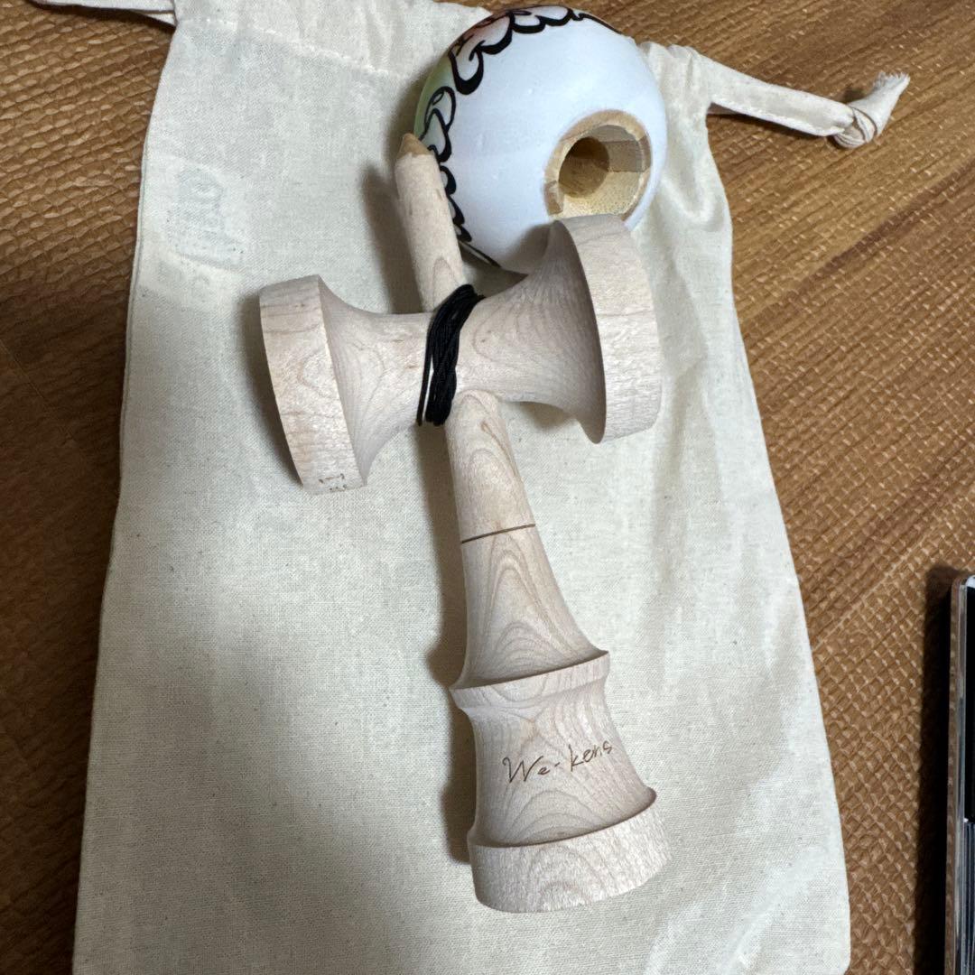 値下げ　けん玉　We-kens Miraシェイプ１セット（RhinoClear）