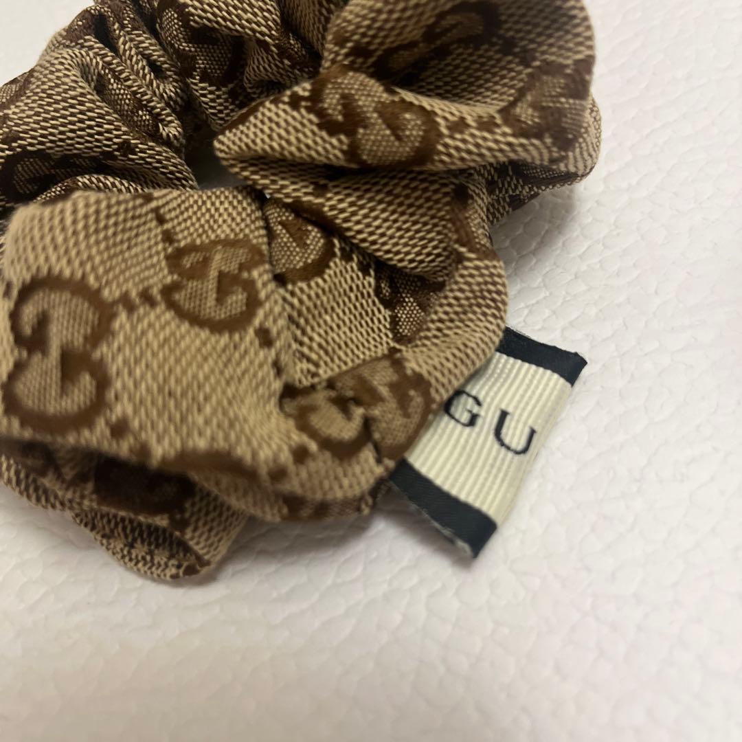 ユ*チ様 グッチ ブラウン ロゴシュシュ ヘアピン セット - メルカリ