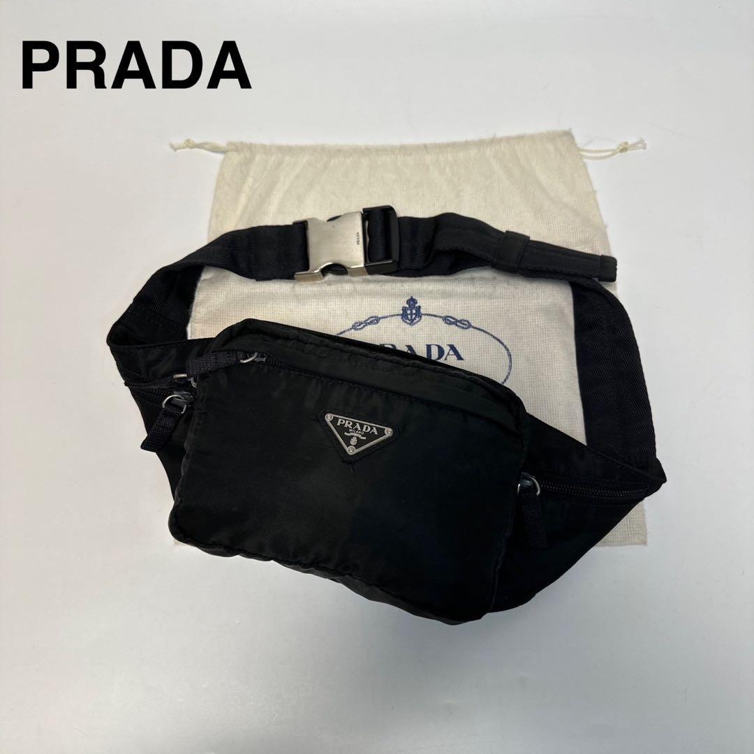 m61【極美品】プラダ　三角ロゴ　ナイロン　ブラックウエストバッグ　ボディバッグ