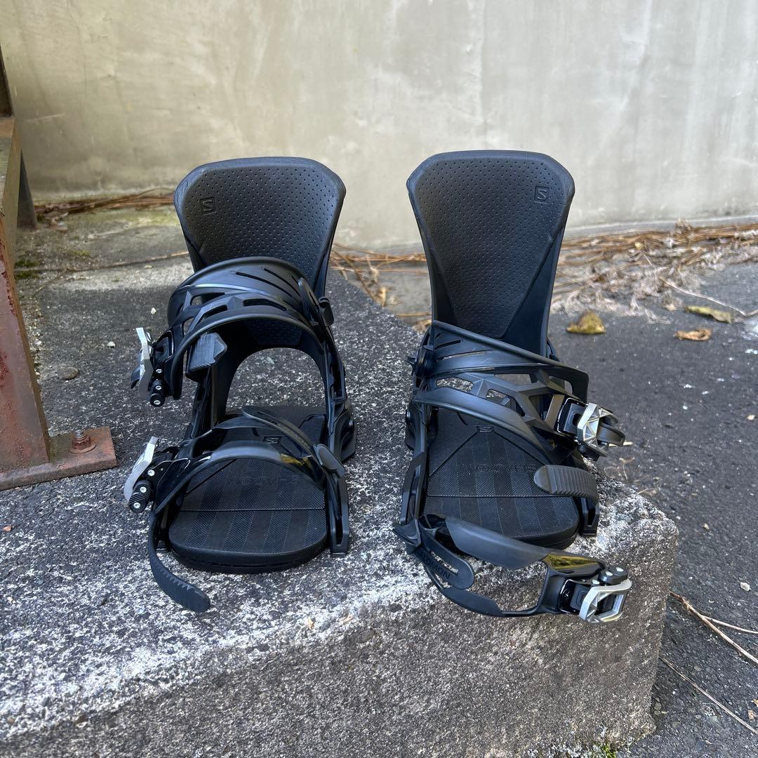 Salomon ディストリクト24-25