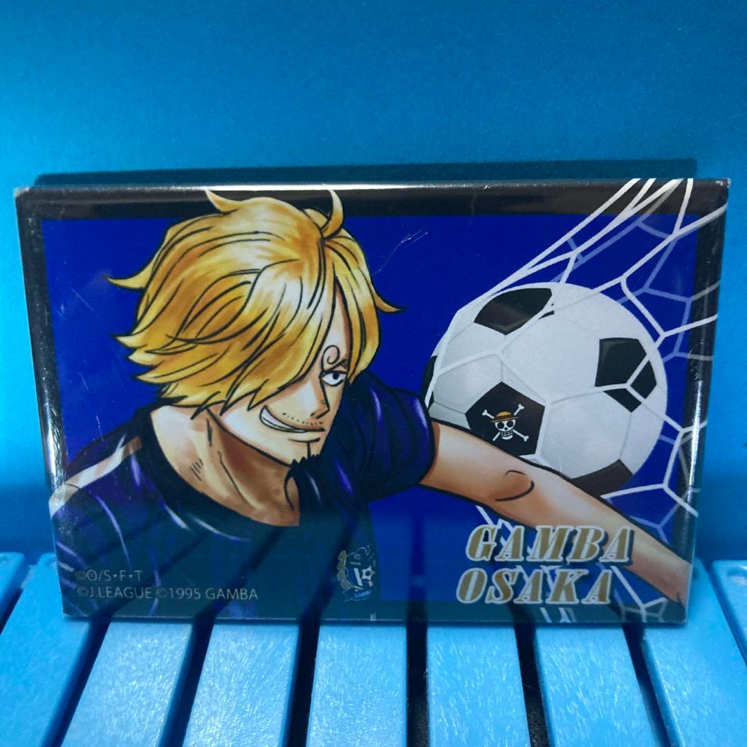 ONE PIECE サッカー　缶バッジ　コラボ　スクエア缶バッジ　希少