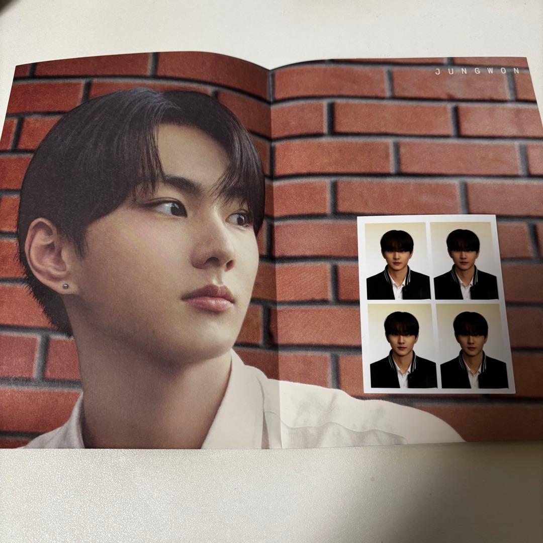 ENHYPEN ジョンウォン シーグリ2026 ポスター 証明写真 - メルカリ