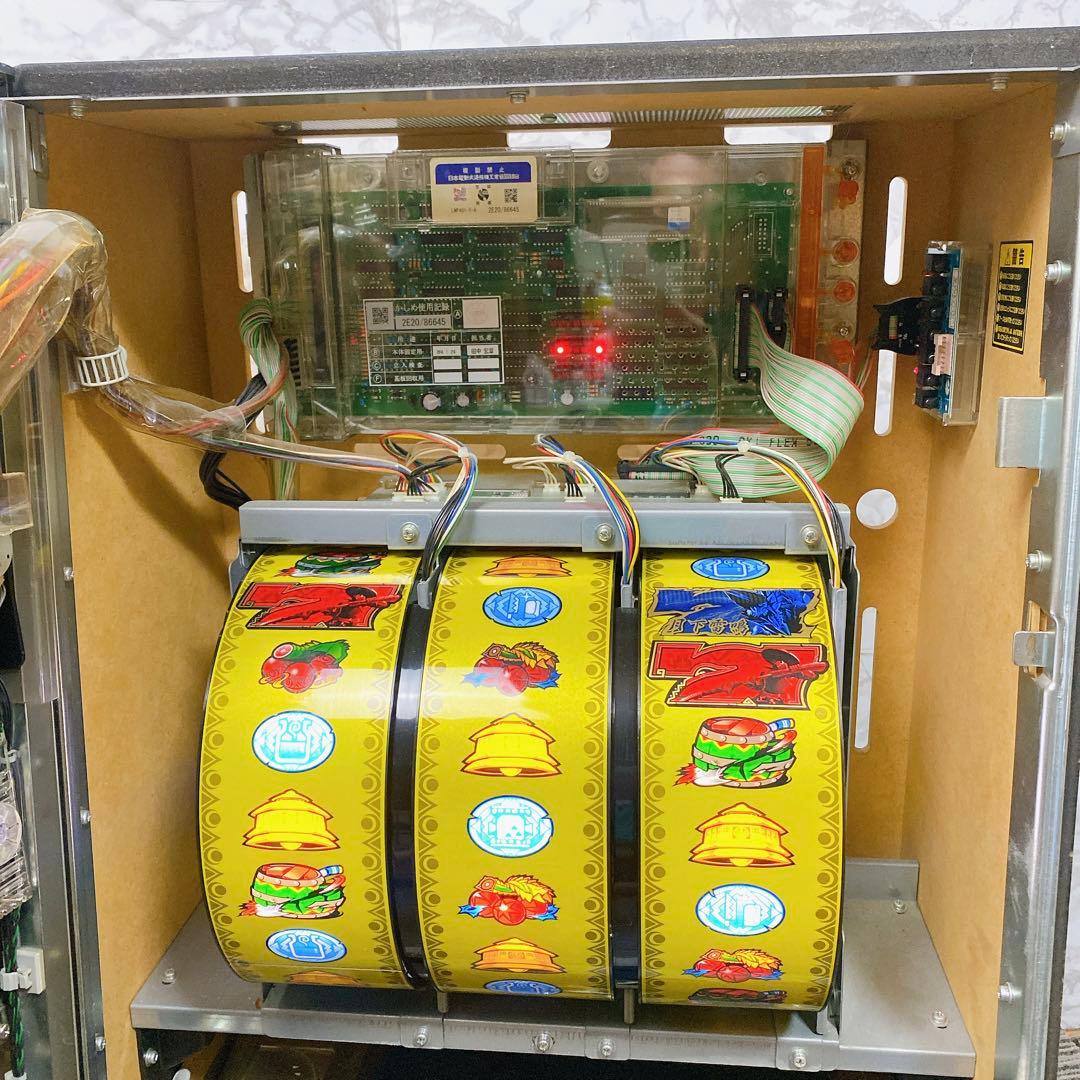 パチスロ実機 モンスターハンター 月下雷鳴 家スロ モンハン 【送料