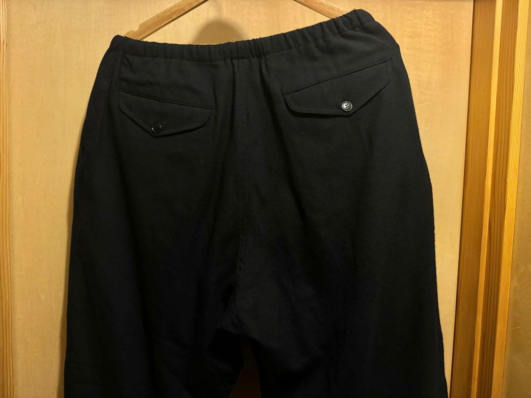 comoli】ウールビエラセットアップ・ネイビー