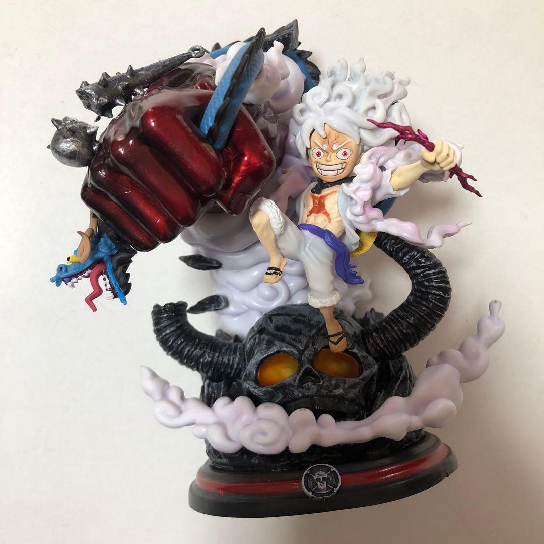 ワンピース フィギュ ルフィ ギア5 ヒトヒトの実 幻獣種 モデル“ニカ”