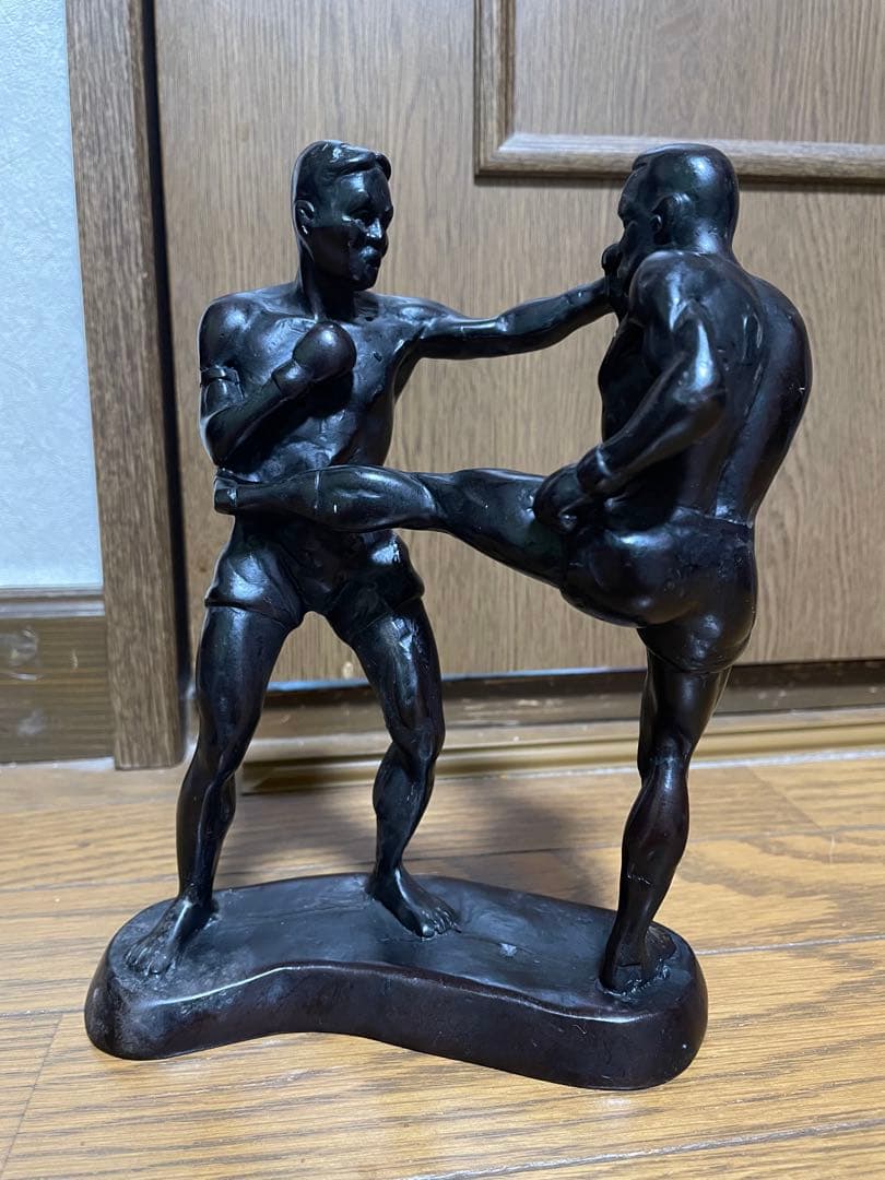 ムエタイ　キックボクシング　フィギュア　象　樹脂製