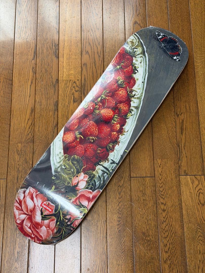 SUPREME デッキ STRAWBERRIES 8.25インチ