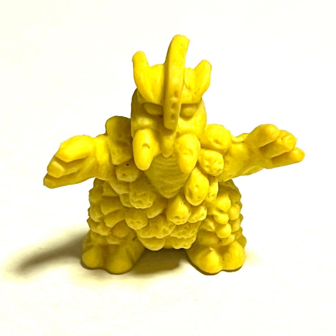 □当時物・昭和レトロ□ウルトラマン・怪獣消しゴム 11・円谷プロ