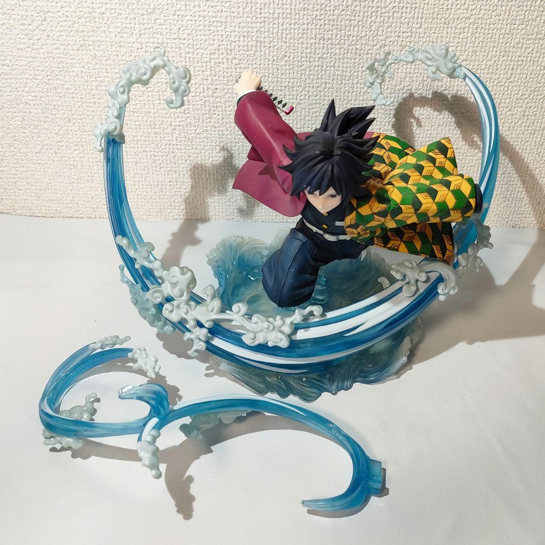 ☆　アニプレックス　鬼滅の刃フィギュア　冨岡義勇　エフェクト破損有り　☆ 鬼滅の刃 冨岡義勇 1/8スケールフィギュア