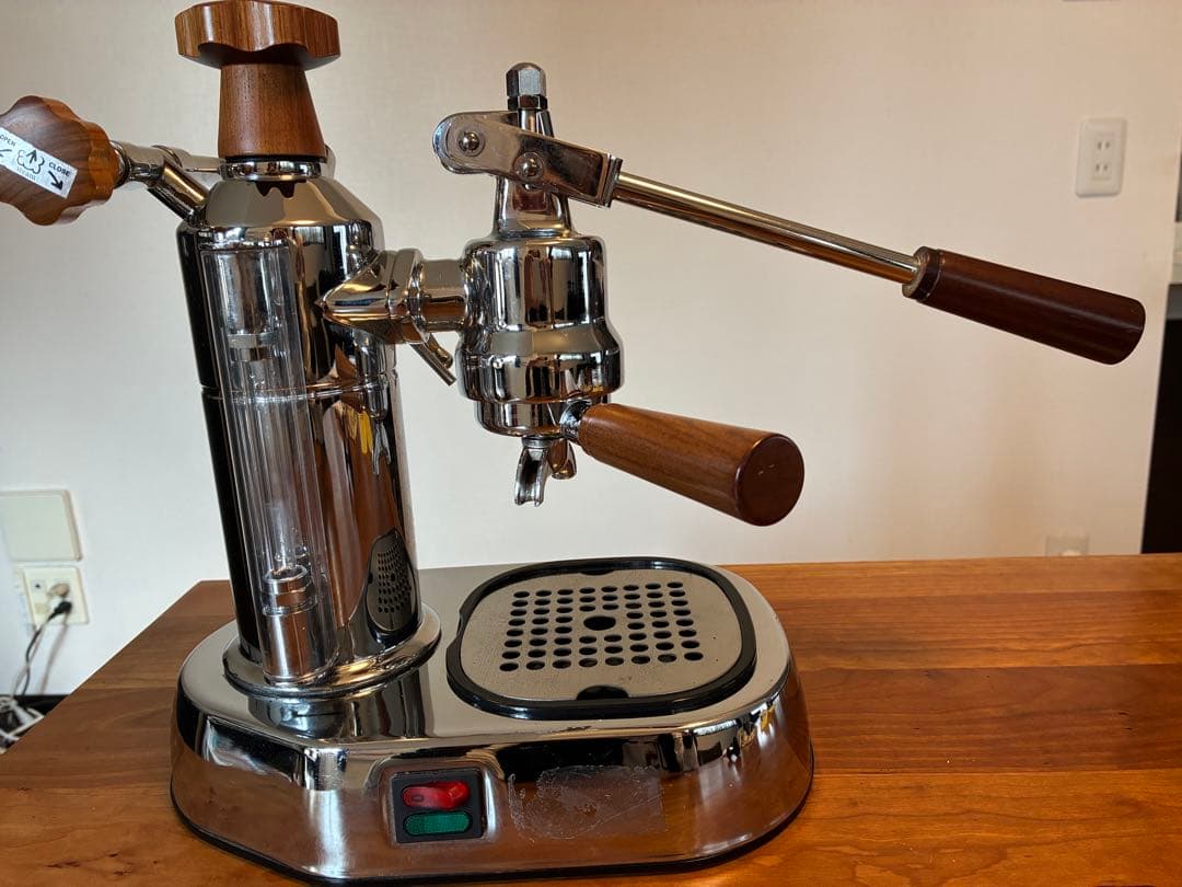 コーヒーメーカー・エスプレッソマシン la Pavoni EUROPICCOlA