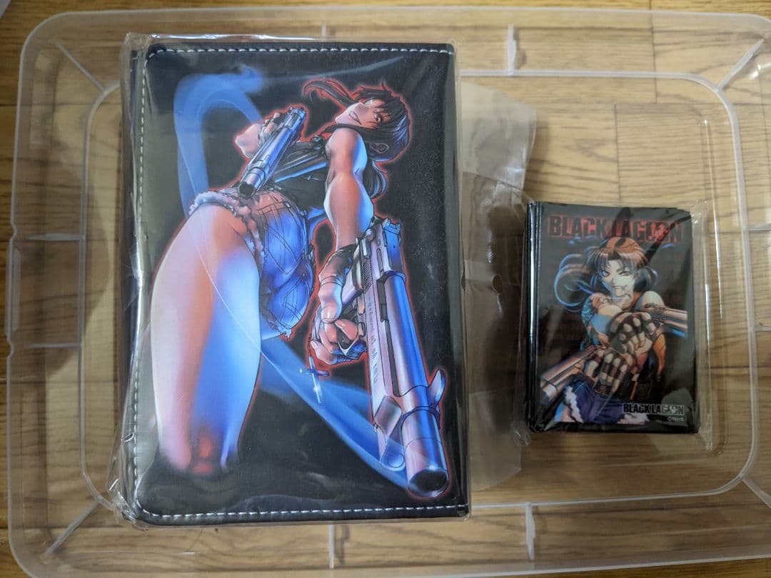 トレカアイテムくじ ブラックラグーン A賞 レヴィ 合皮製デッキケースW