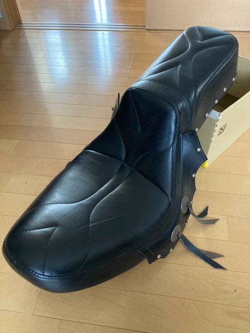 g*0様 ハーレー エボ ソフテイル用サドルマン(アメリカ製)タンデムシート