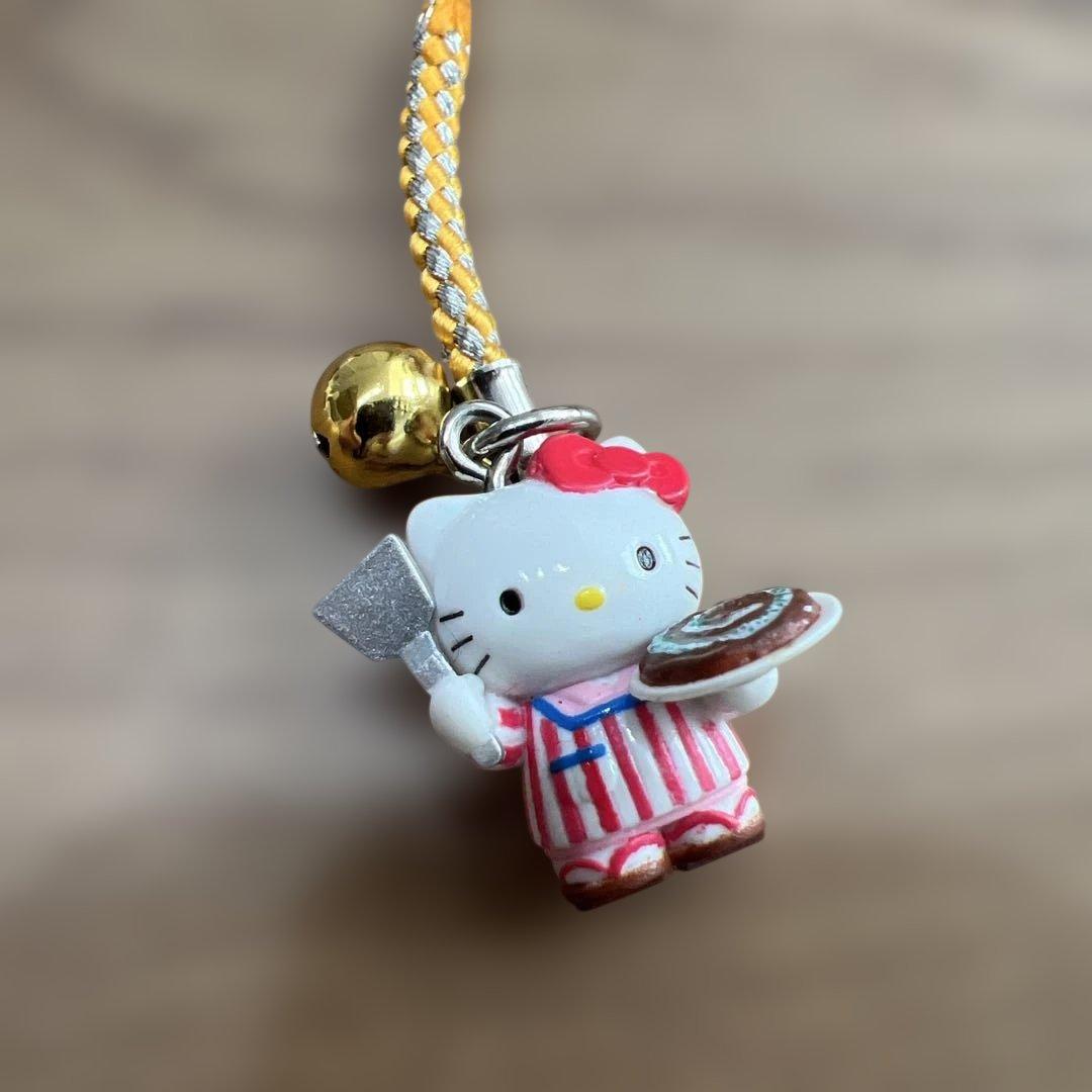 ハローキティ 根付け 9点まとめ売り - メルカリ