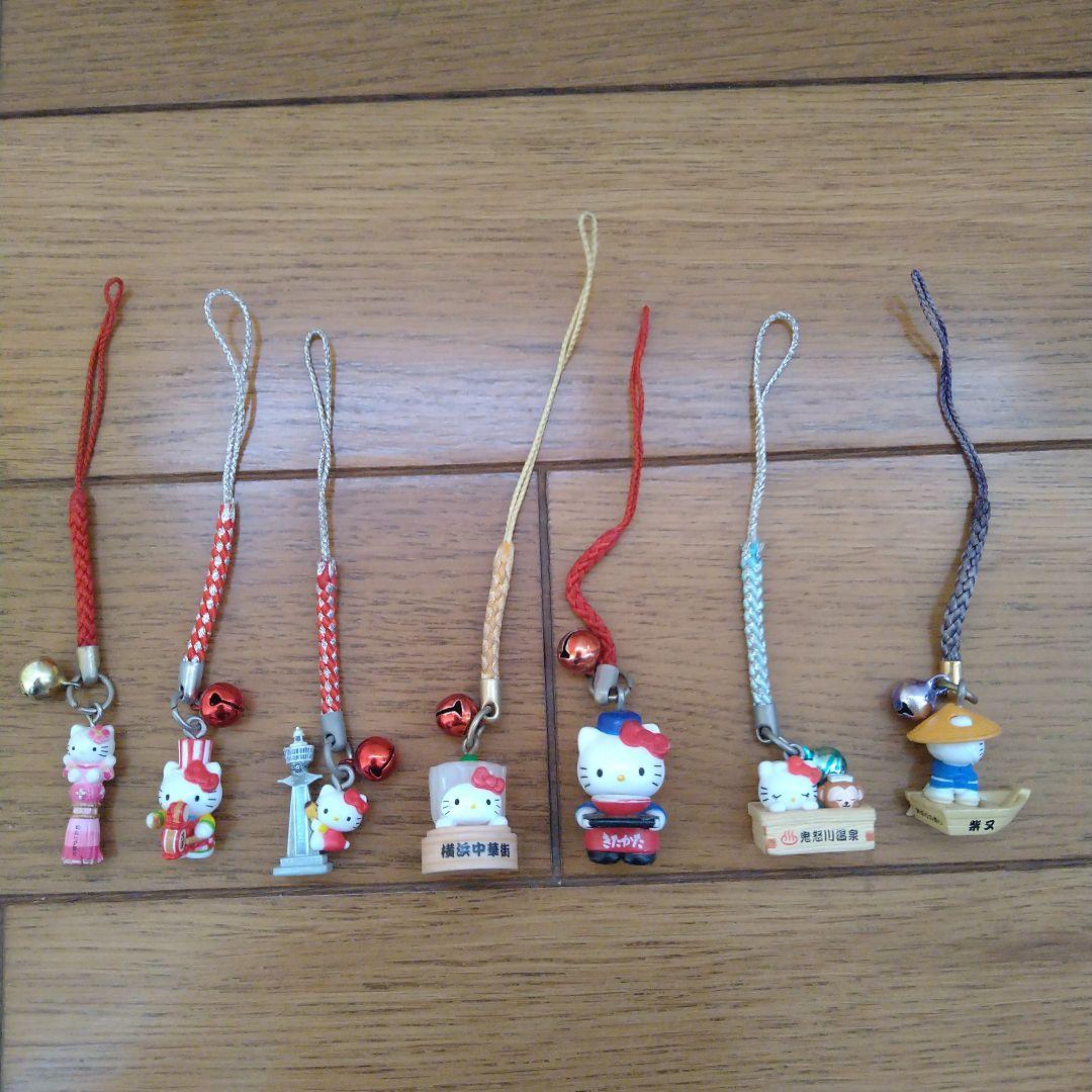キティちゃん ご当地ストラップ まとめ売り - メルカリ