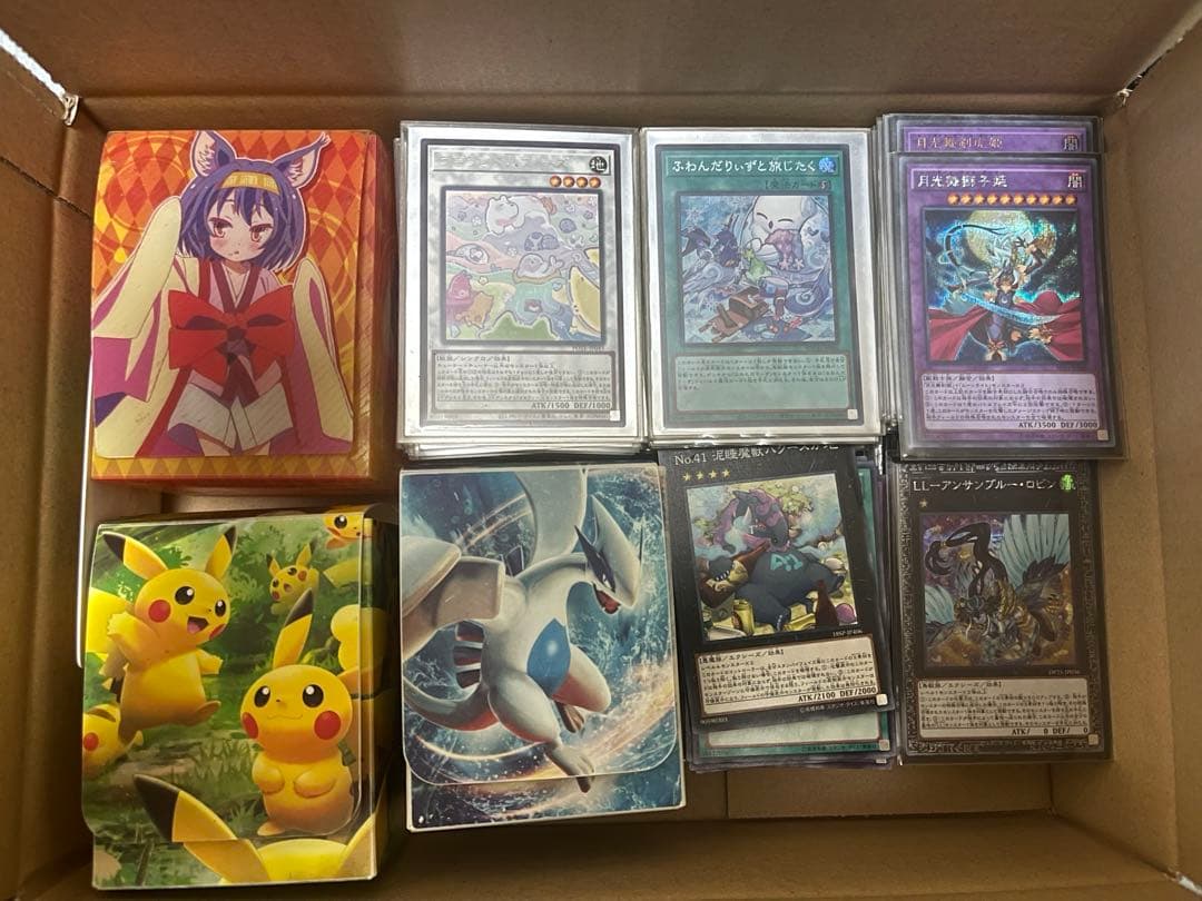 遊戯王引退品2 デッキ4つセット 色んなデッキパーツ デッキシールド等 遊戯王ocg SRカード200枚まとめ売り 引退品 デッキパーツ｜Yahoo