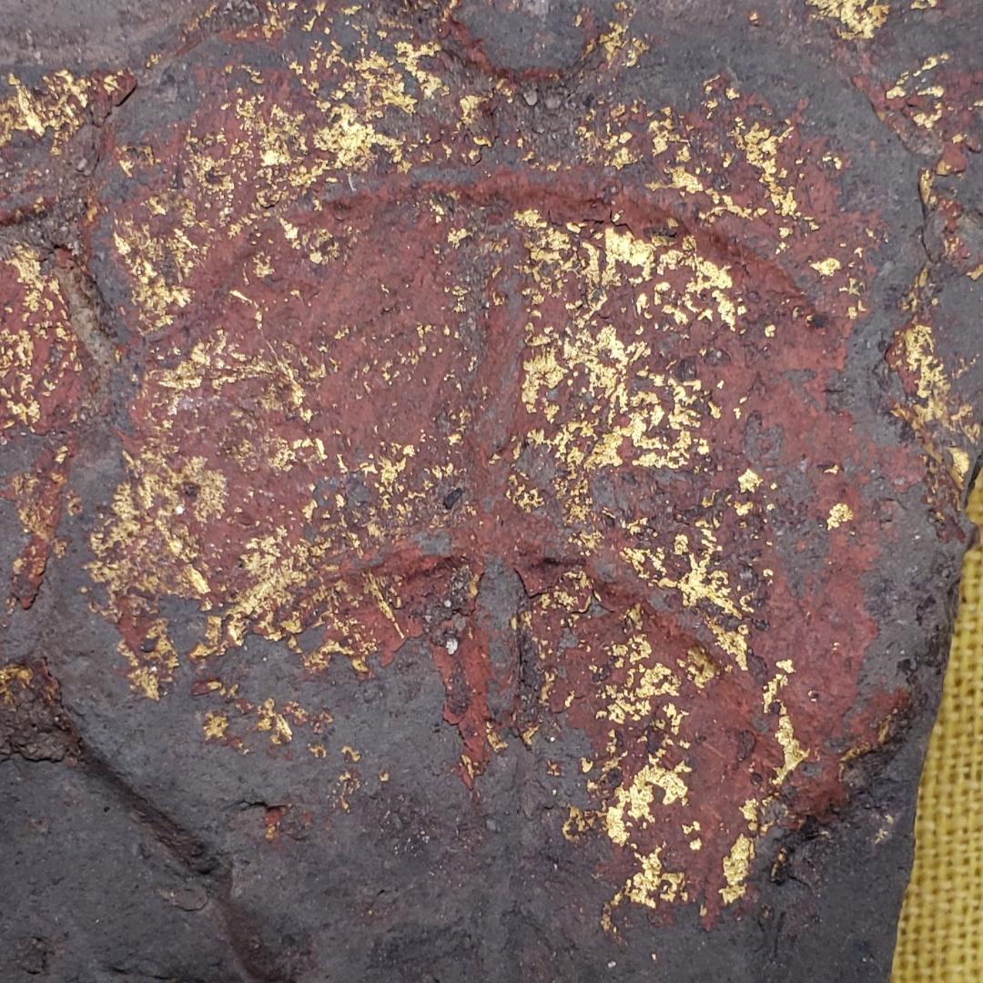 ◇『豊臣家 伏見城 五七の桐紋 金箔瓦 断片』豊臣秀吉◇検）織田信長