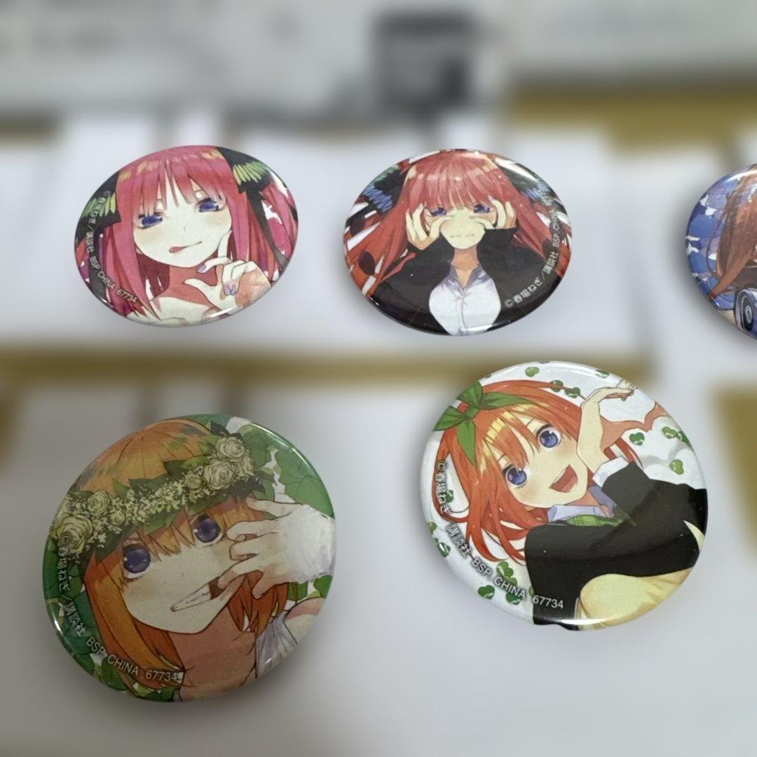 一番くじ 五等分の花嫁 中野一花 中野四葉 バストアップアクリルボード