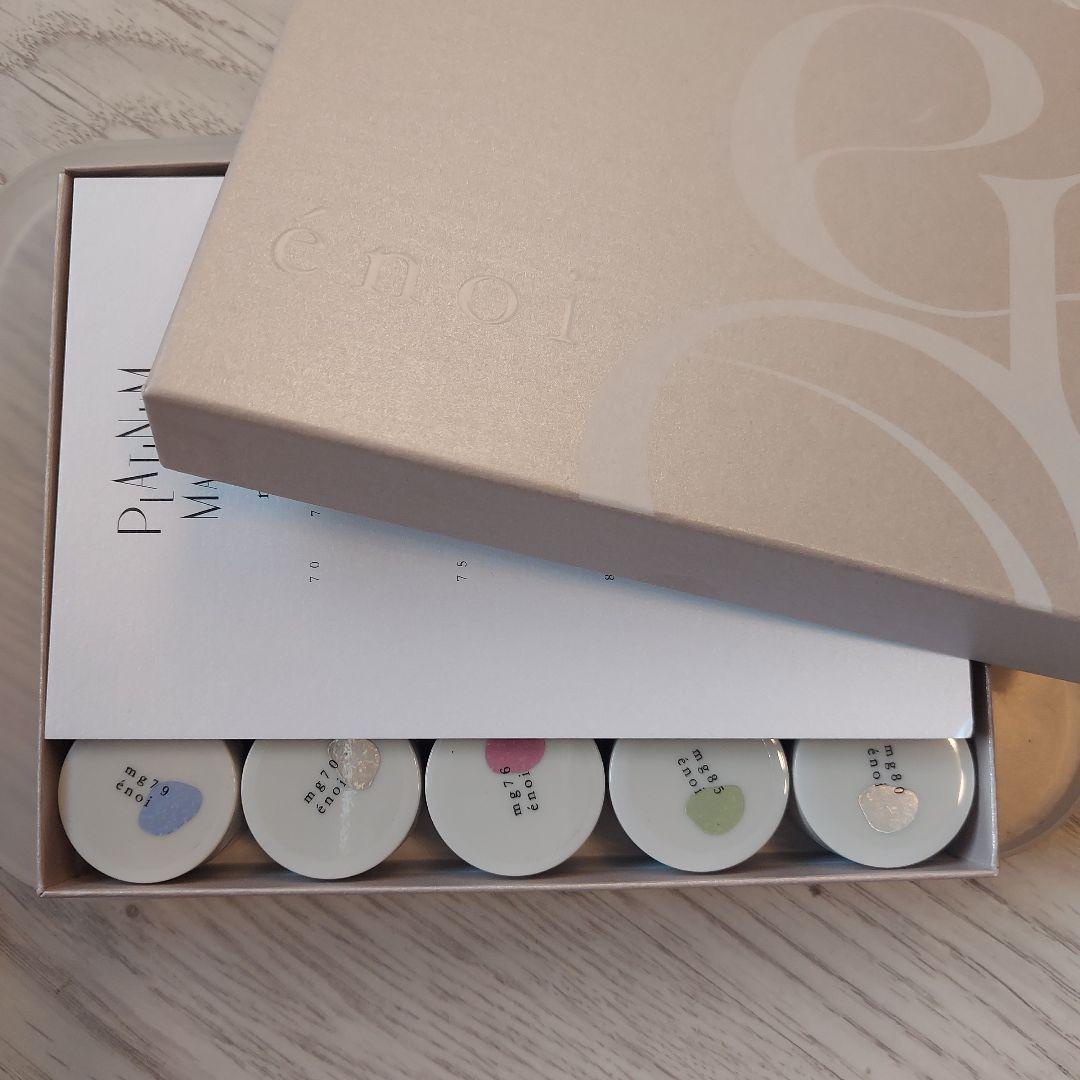 enoi プラチナマグ 単品2333円