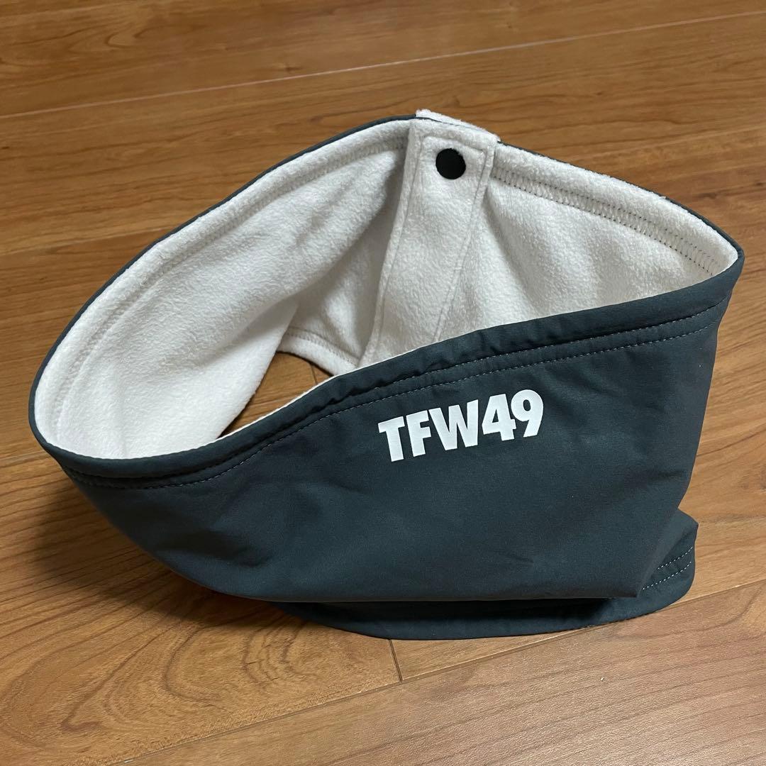 新品未使用　TFW49 ネックウォーマー チャコール　ホワイト　ゴルフ 楽天市場】TFW49 ティーエフダブリューフォーティーナイン ダウン