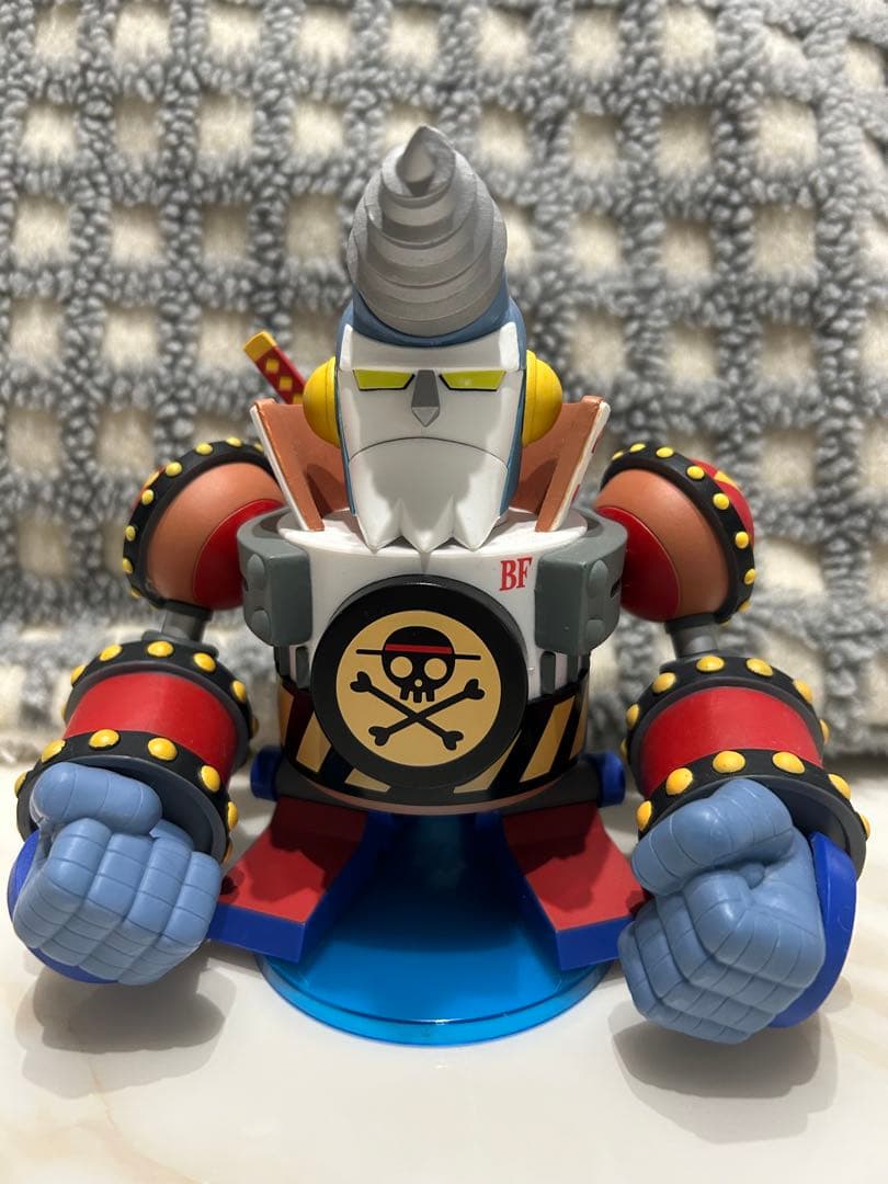 ワンピース ワールドコレクタブルフィギュア MEGAシリーズ フランキー