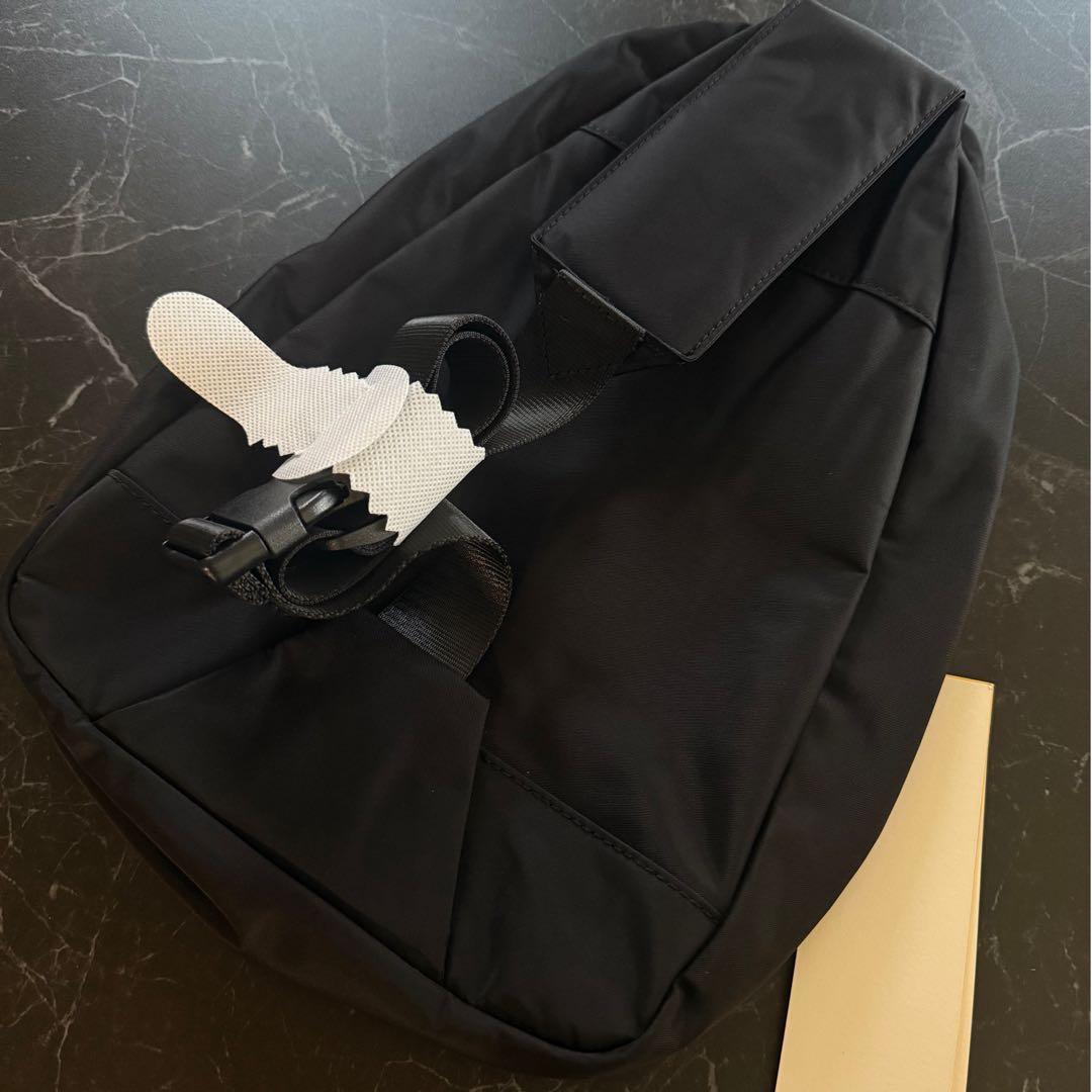 大人もOK！MARNI ブラック ボディバッグ 斜めがけ - メルカリ