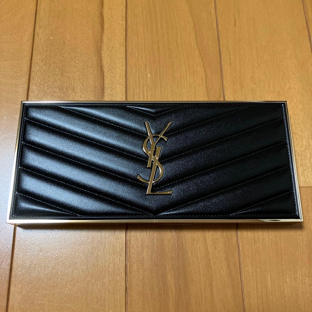 Yves Saint Laurent クチュールカラークラッチ5