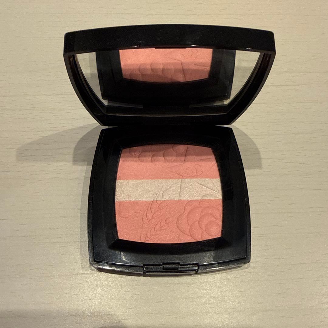 【新品 未使用】CHANEL パウダーチーク 997 ローズ・ルミエール 限定品