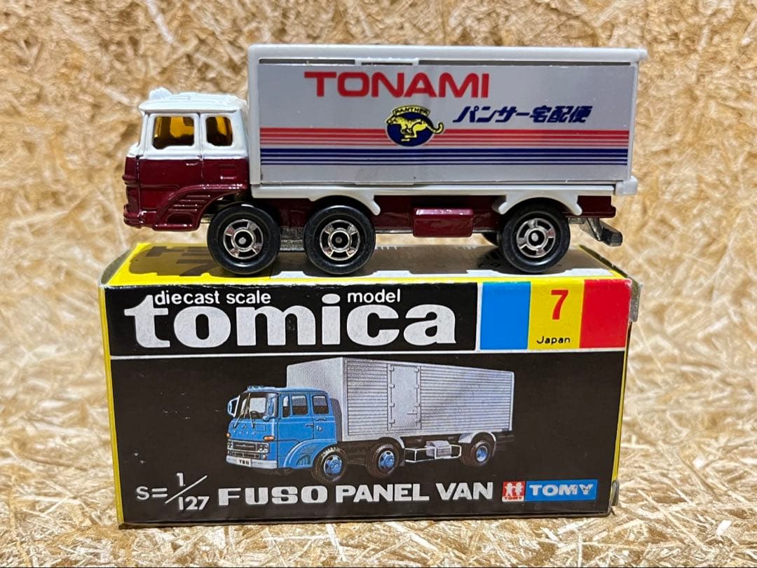 トミカ 日本製 黒箱 7 ふそう パネルバン トナミ運輸 トラックフェア